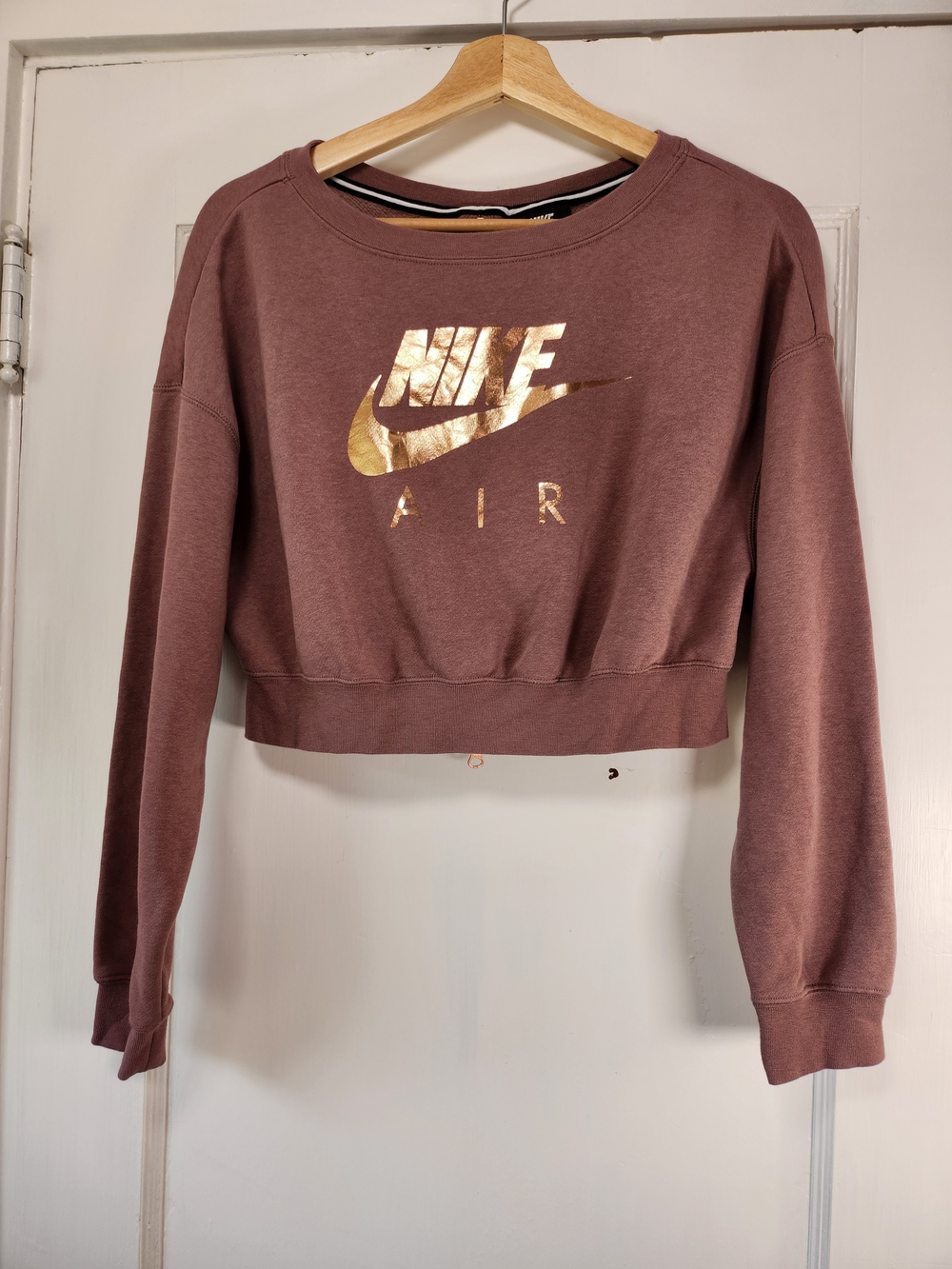 Nike Air Cropped Sweatshirt Mauve with Rose Gold Logo